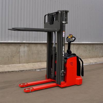 Самоходный штабелер BX 4515 FFL OXLIFT 4500 мм 1500 кг 